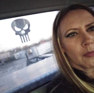 Meet your Posher, April